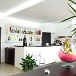 660 Hotel