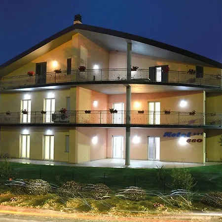660 Hotel 3*